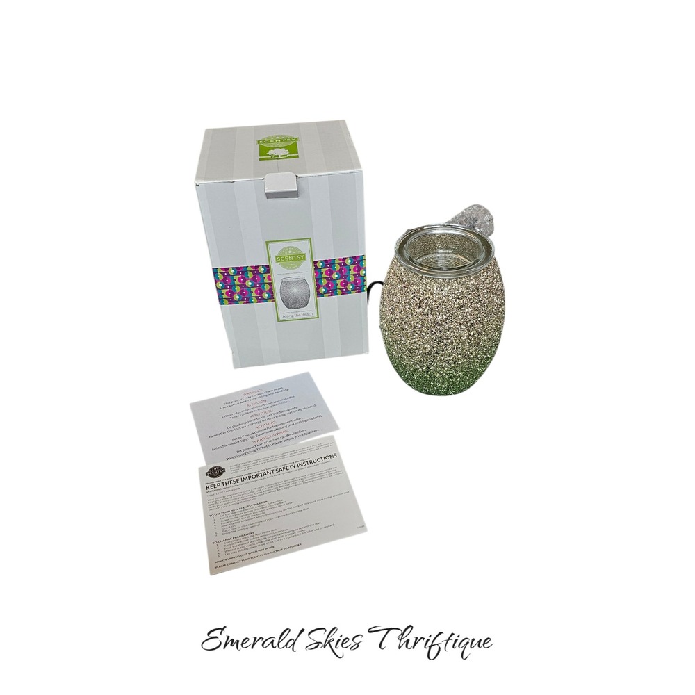 Scentsy at the beach warmer, new in box. Free shipping